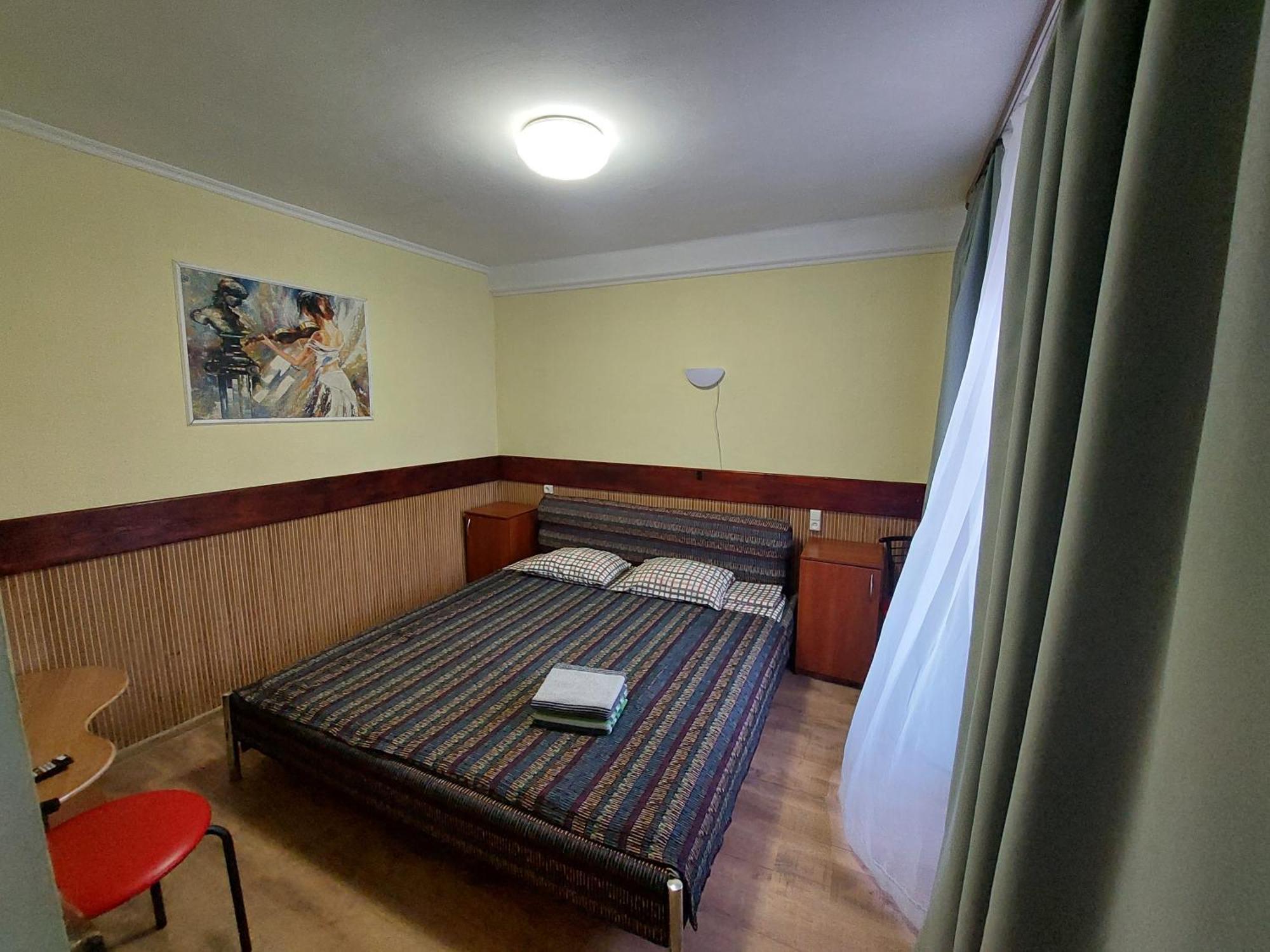 Hotel Desna Kut Kiev Exterior foto